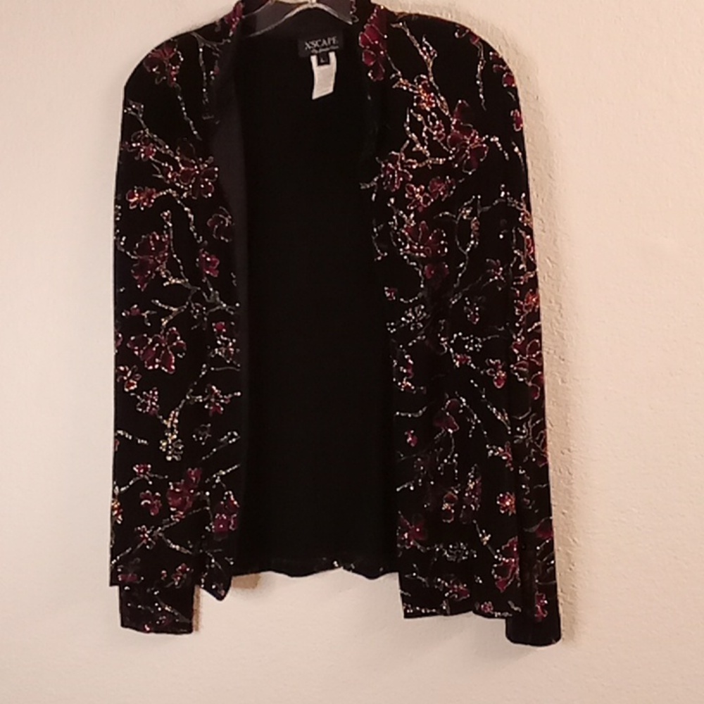 NEW XSCAPE Women Floral Long Sleeves  Cardigan Size L Black Gold Wine B2 X P